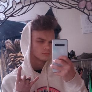 Meet your Posher, Brandon